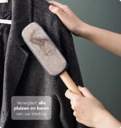 Merkloos Pluizenverwijderaar - Huisdierhaar Verwijderaar - Kledingroller – Pluizenroller - Kleefroller - Kledingborstel - Ontpluizer - Pluizentondeuse - Huisdierhaar Verwijderaar - LW Products 16 Merkloos Pluizenverwijderaar - Huisdierhaar Verwijderaar - Kledingroller – Pluizenroller - Kleefroller - Kledingborstel - Ontpluizer - Pluizentondeuse - Huisdierhaar Verwijderaar - LW Products -Hondenproducten 1134x1200 1