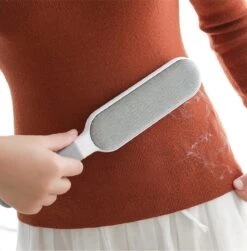 IGOODS - Pet Hair Remover - Hond & Kat Roller Brush - Dubbelzijdig Bont Ontharingsgereedschap Met Zelfreinigende Basis - Reismaatborstel - Voor Kleding - Bank - Tapijt - Autostoel GRIJS -Hondenproducten 1183x1200 1