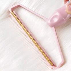 PRO-Deals | Dierenhaar Verwijderen - Haar Verwijderen - Type 2 - Kleur Roze - Kattenharen - Vachtverzorging - Hondenharen - Pluizenverwijderaar - Haaruitval - Kledingreiniger -Hondenproducten 1200x1198 4