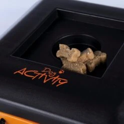 Trixie Dogtoy Dog Activity Strategy Game Gamble Box - Piepend Speelgoed - 15cm X 15cm X 9cm - Zwart/rood/oranje 19 Trixie Dogtoy Dog Activity Strategy Game Gamble Box - Piepend Speelgoed - 15cm X 15cm X 9cm - Zwart/rood/oranje -Hondenproducten 1200x1200 1387