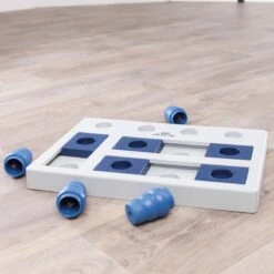 Trixie Dog Activity Chess Hondenspel - 40X27 CM 9 Trixie Dog Activity Chess Hondenspel - 40X27 CM -Hondenproducten 1200x1200 1696