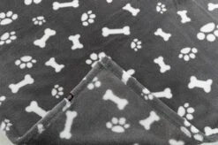 Trixie Hondendeken Kenny 75 X 50 Cm Fleece Grijs 15 Trixie Hondendeken Kenny 75 X 50 Cm Fleece Grijs -Hondenproducten 1200x798 24