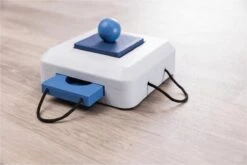 Trixie Dogtoy Dog Activity Strategy Game Gamble Box - Piepend Speelgoed - 15cm X 15cm X 9cm - Zwart/rood/oranje 17 Trixie Dogtoy Dog Activity Strategy Game Gamble Box - Piepend Speelgoed - 15cm X 15cm X 9cm - Zwart/rood/oranje -Hondenproducten 1200x800 89