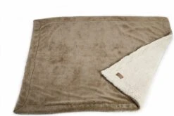 Designed By Lotte Wush - Hondendeken - Beige/Bruin - 150x125 Cm -Hondenproducten 1200x802 13