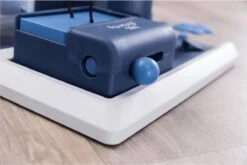 Trixie Dog Activity Poker Box 2 31x31 Cm 24 Trixie Dog Activity Poker Box 2 31x31 Cm -Hondenproducten 1200x802 6