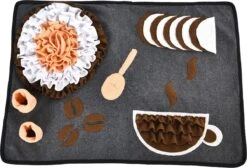 Adori Snackmat Coffee Multi-Color - Hondenspeelgoed - 70x50 Cm 7 Adori Snackmat Coffee Multi-Color - Hondenspeelgoed - 70x50 Cm -Hondenproducten 1200x818 4