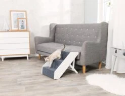 Trixie Trap In Hoogte Verstelbaar Wit - 40X67 CM 14 Trixie Trap In Hoogte Verstelbaar Wit - 40X67 CM -Hondenproducten 1200x917 4