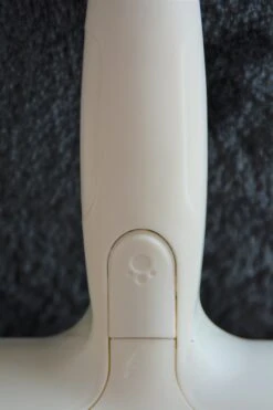 Huisdierhaar Verwijderaar - Huisdier Haar Verwijder Borstel – Pet Hair Remover – Pluizenborstel – Haren Verwijderen – Kleding Borstel & Roller – Katten & Honden - Haar Verwijderaar -Hondenproducten 800x1200 9