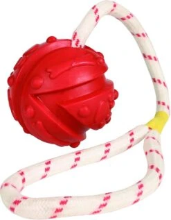 Trixie Bal Aan Touw Natuurrubber Drijvend Assorti 4,5 Cm / 35 Cm -Hondenproducten 936x1200 1